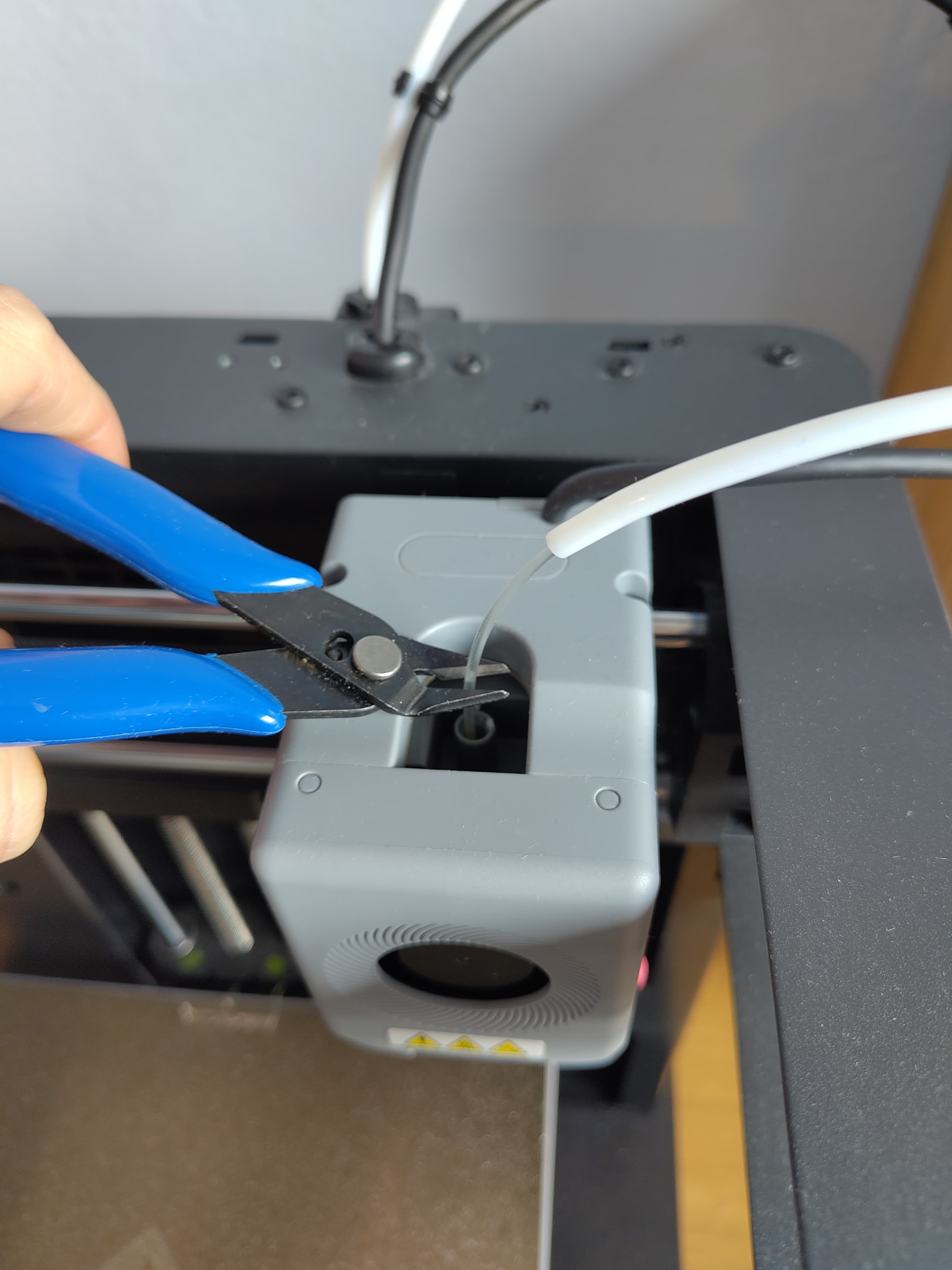 Hoe vervang je filament